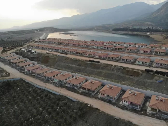 Demrek’te Taşınma Süreci Başladı Demrek’te Taşınma Süreci Başladı