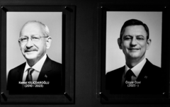 CHP’de ‘ikili yapı’ dönemi: Özgür Özel’in önündeki seçenekler ve riskler neler? CHP’de ‘ikili yapı’ dönemi: Özgür Özel’in önündeki seçenekler ve riskler neler?