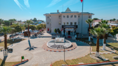 Seferihisar Belediyesine ‘rüşvet’ operasyonu, altı kişi gözaltında Seferihisar Belediyesine ‘rüşvet’ operasyonu, altı kişi gözaltında