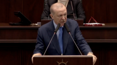 Erdoğan’dan CHP’ye: ‘Siyasi parti değil, sanki dövüş kulübü’ Erdoğan’dan CHP’ye: ‘Siyasi parti değil, sanki dövüş kulübü’