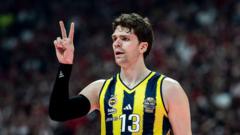 NBA: Dallas Mavericks ile anlaşan Fenerbahçe yıldızı Tarık Biberović kimdir? NBA: Dallas Mavericks ile anlaşan Fenerbahçe yıldızı Tarık Biberović kimdir?