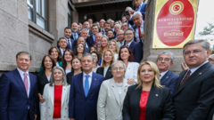 Yeni Parti kuruldu, Özgür Özel Genel Başkan seçildi